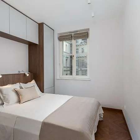 San Sebastian - Beauty&silence *